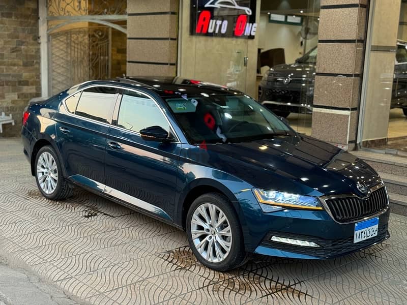 SKODA SUPERB AMBITION 2024 WAKEL KM 5000 فابريكه صيانات PROTECTION 4