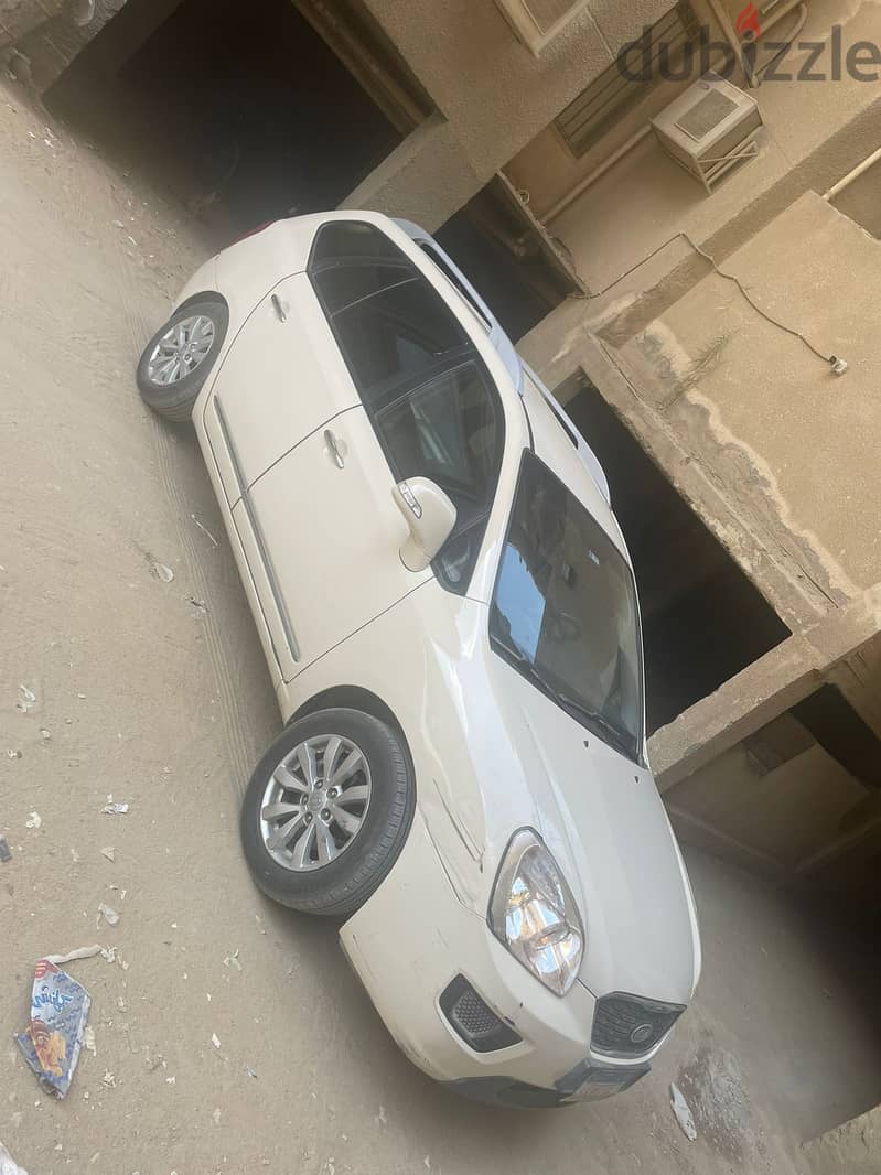 Kia Carens 2013 خليجي 2