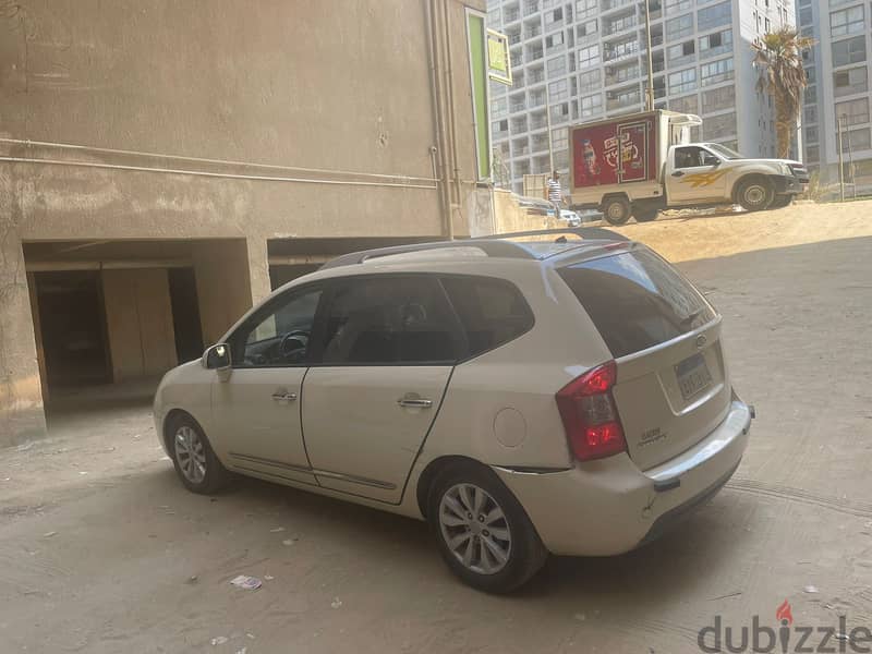 Kia Carens 2013 خليجي 4