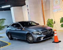 الوحيده جراي مط C200 AMG Night package 20192