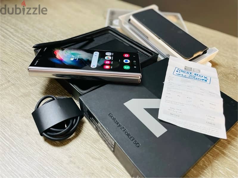 Samsung Z Fold 3 1