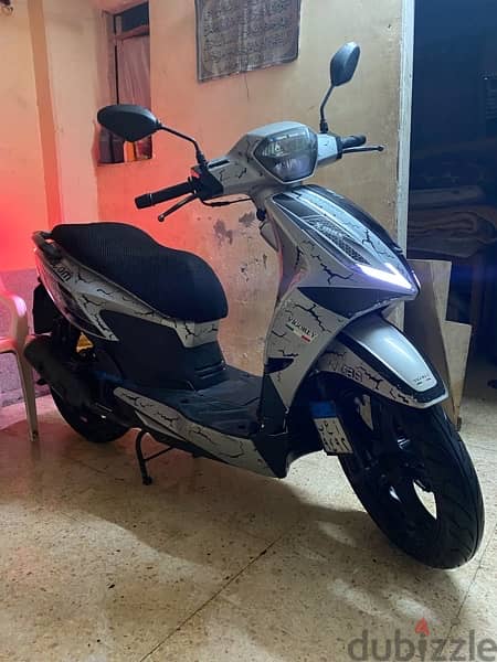 scooter x max 150cc 2