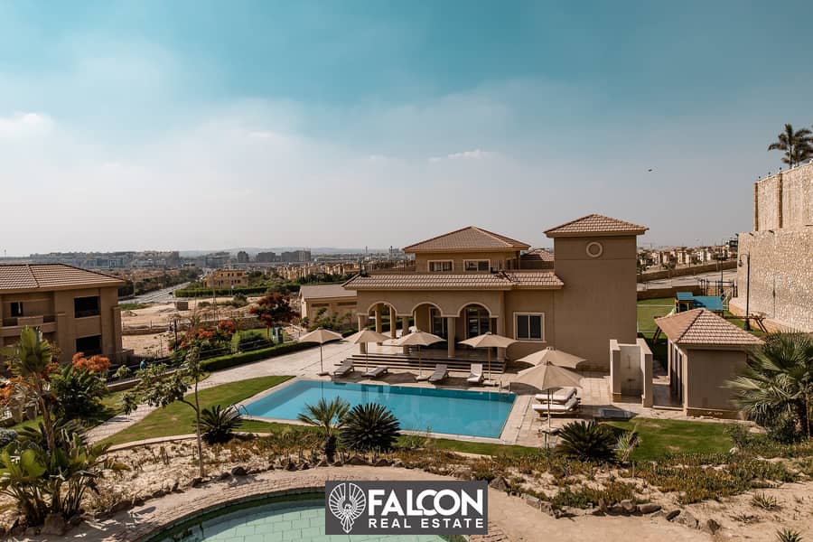 A luxurious villa with a private swimming pool in a very elegant compound in Sheikh Zayed, with a fabulous view on the landscape Alkarma vaha 0