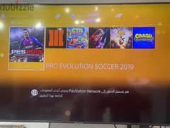 بلايستيشن 4عليها ٦العاب معها الوصلات 0