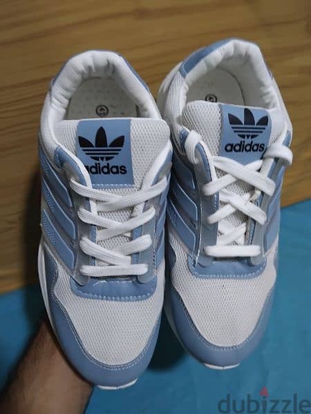 كوتش Adidas 3