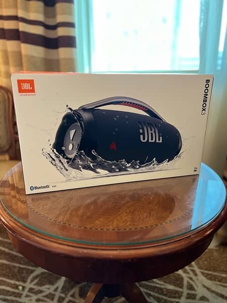 JBL boob box3 0