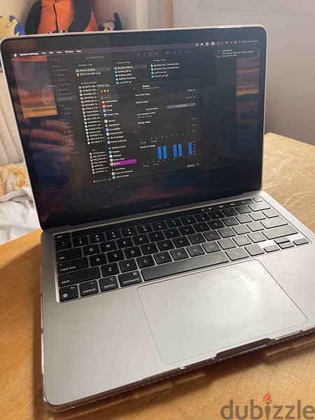 macbook pro m1 wth touch bar 3