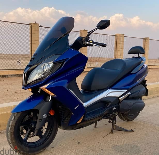 Kymco Downtown 350i كيمكو داون تاون 1