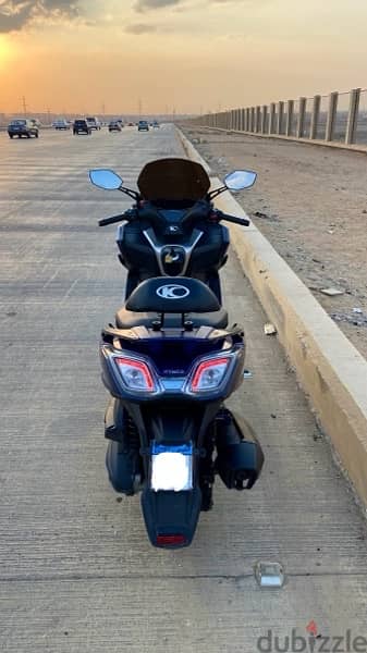 Kymco Downtown 350i كيمكو داون تاون 3