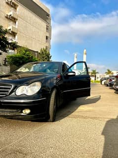 Mercedes-Benz C240 2003 0