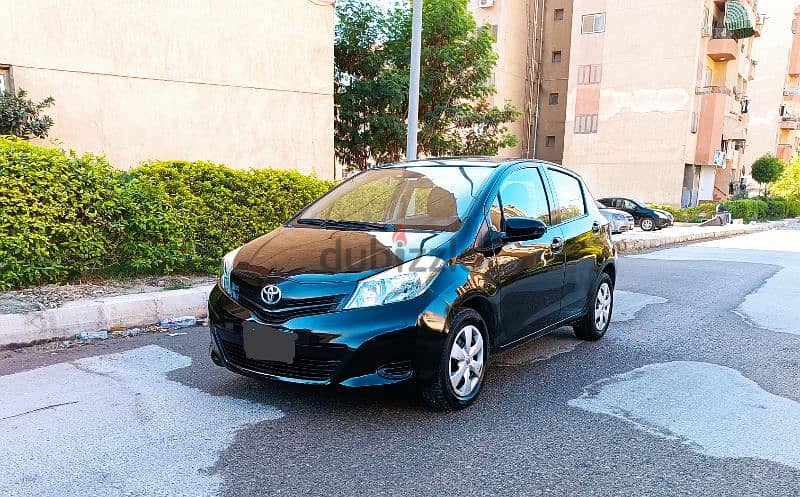 Toyota Yaris 2014 4