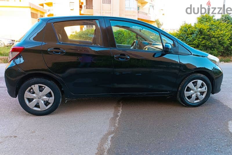 Toyota Yaris 2014 8