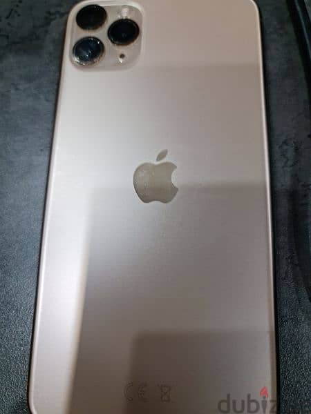 iphone 11 Pro max (gold) 3