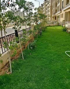 Apartment with garden in Sarai with a down payment of 800,000 next to Madinaty 0