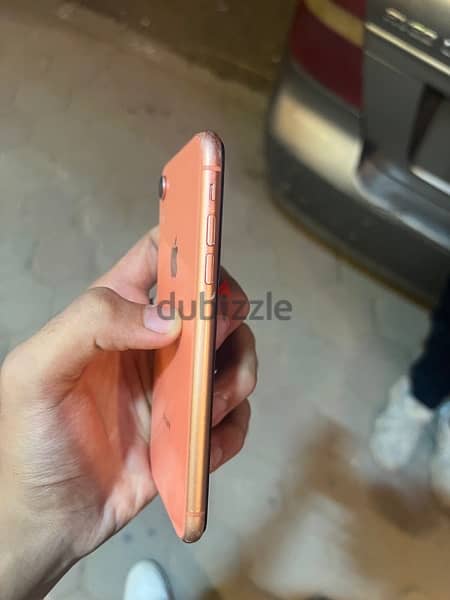 iPhone XR 64g لقطة 3