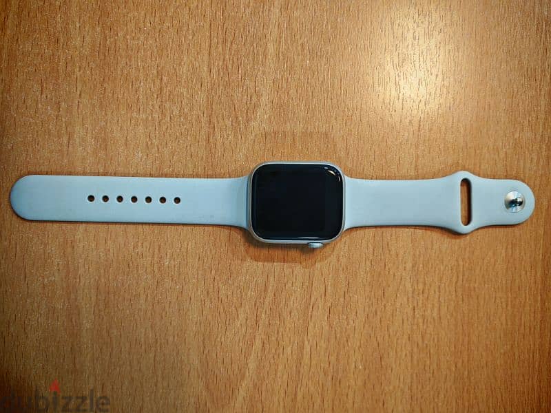 apple watch 7 45mm 100% Battery 0