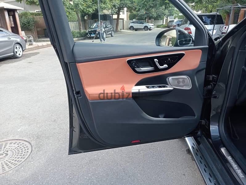 Mercedes-Benz GLC 300 2024 13