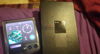 Samsung Z Flip 5 black 256gb excellent condition