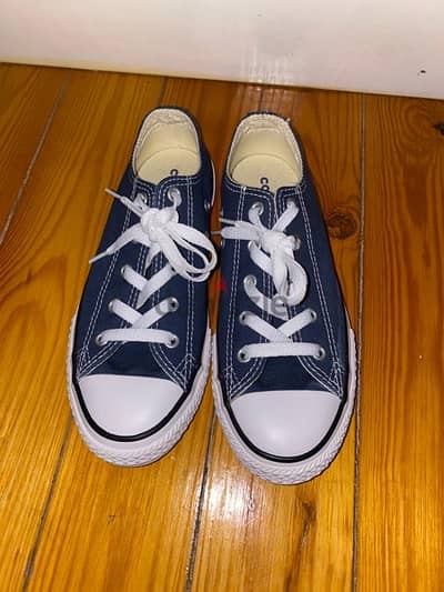 Converse Unisex Chuck Taylor All Star Low Top Navy Sneakers