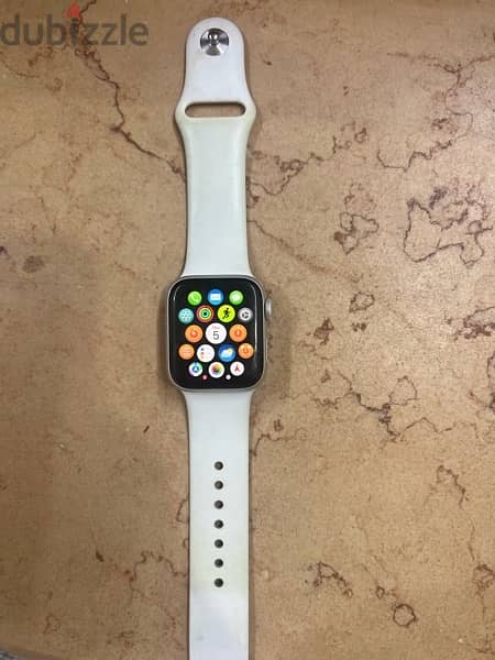 Apple watch series 5 mini 40mm 1