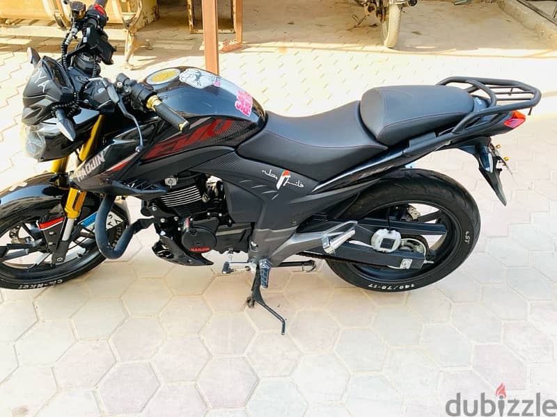 ايڤو 200 RS 1