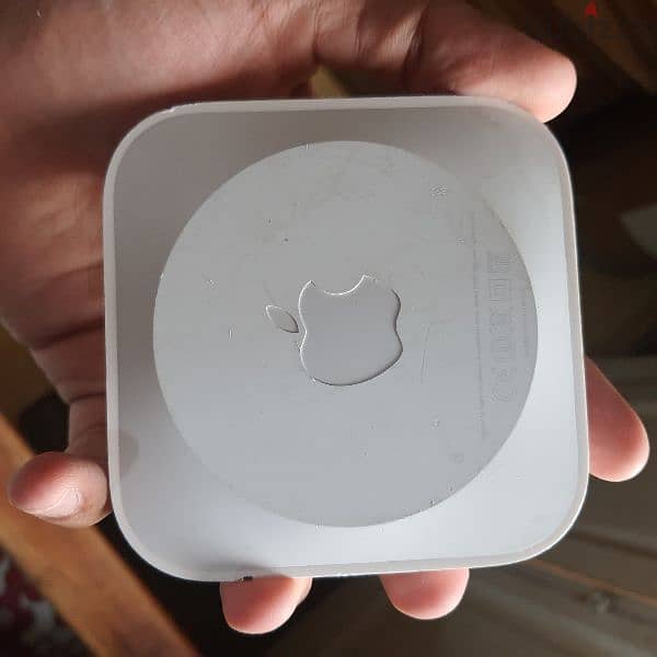 Apple airport express 1