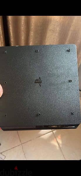 playstation 4 slim 1