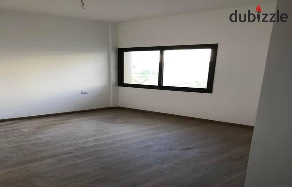 Best price semi furnished apartment in Marasem 1