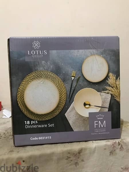 lotus Dinner set 1