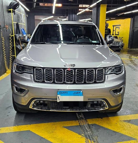 Jeep Grand Cherokee 2022 1