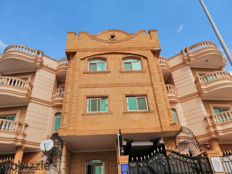 apartment for sale at yasmeen 1 new cairo | Ready to move | prime location | fully finished 0