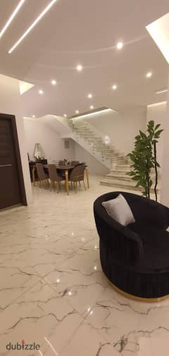 Duplex for sale 456m - 125m garden El shorouk 2