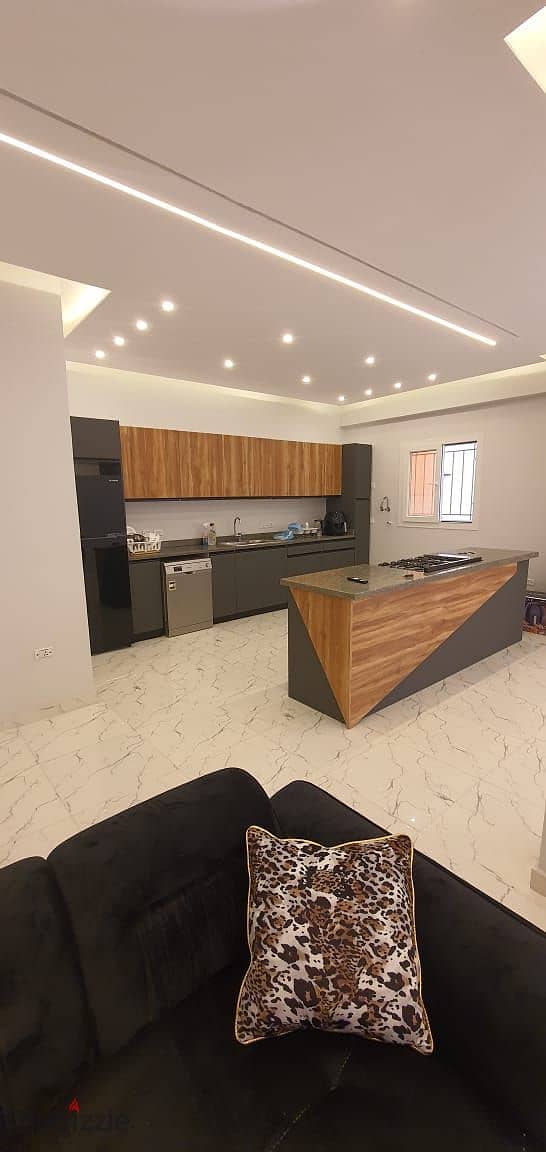 Duplex for sale 456m - 125m garden El shorouk 2 15