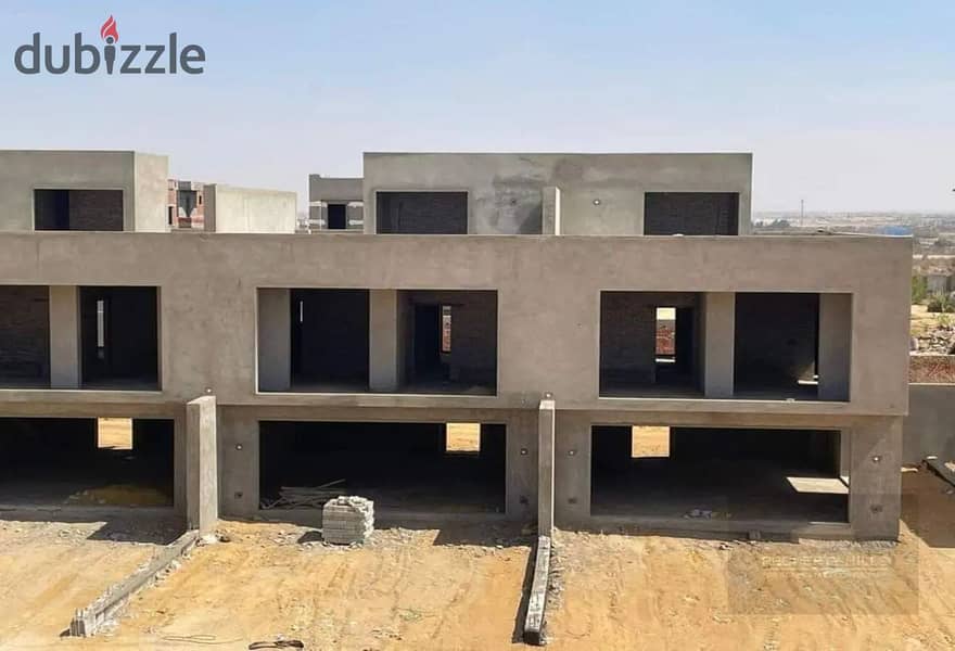 Townhouse resale Karma Gates on Dahshur Link, installments 1