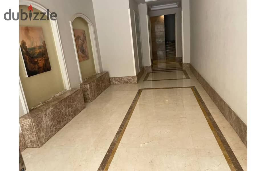 Apartment 188m garden semi furnished for rent in regents park new cairo 4