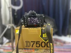 Nikon d7500 - بكل مشتملاتها