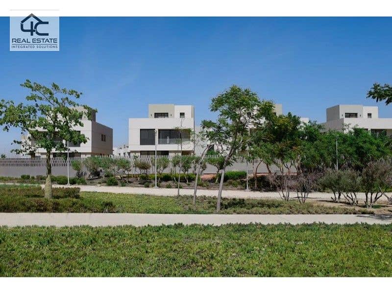 town house middle for sale in al burouj compound with less price 1