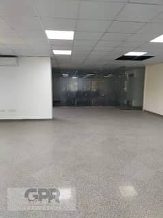 مكتب ادارى للبيع بالتقسيط برايم لوكيشن على دائرى المعادى فى التجمع الخامس Office for sale in The big Business District Fifth Settlement New Cairo