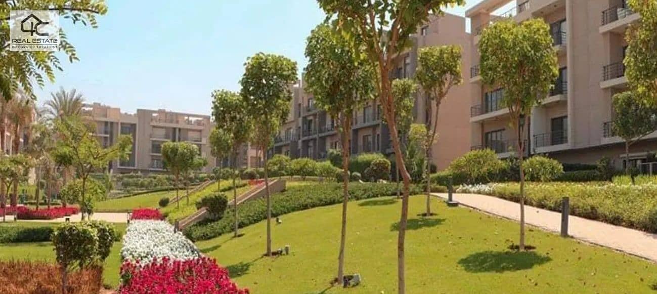 Apartment 168 m for sale finished prime location in installments Fifth Square 2