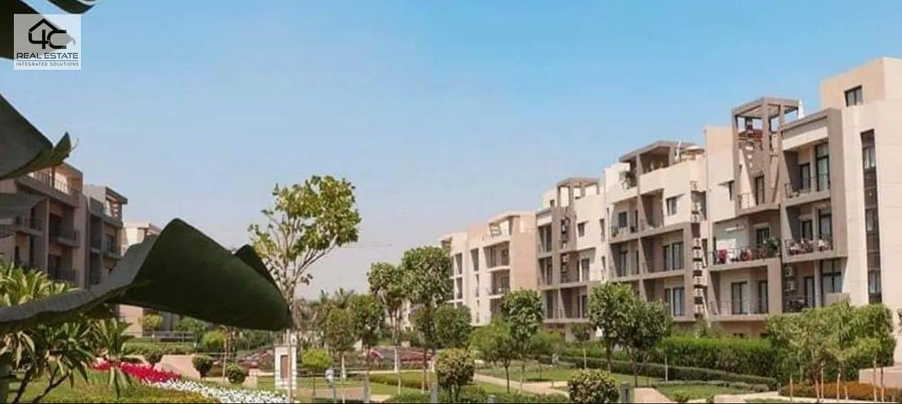 Apartment 168 m for sale finished prime location in installments Fifth Square 8