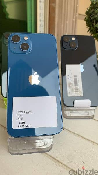 iPhone 13 . . 128/256GB بسعر مميز جداا 1