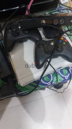 xbox 360  عليه ٧٤ لعبه