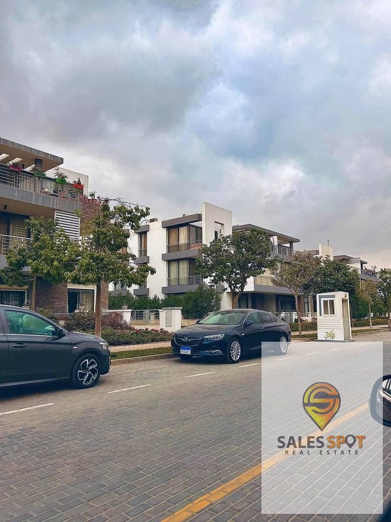 Apartment for sale at a special discount for a very limited time in the most distinguished compounds of the First Settlement by Misr City Company in f 3