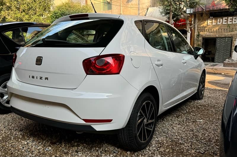 سيات إبيزا 2013 Seat ibiza  ( زيرو لم ترخص ) 4