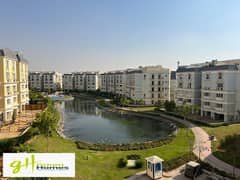 Apartment for sale with prime location on majestic lake in mountain view hyde park 0