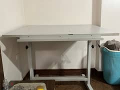 ترابيزة رسم هندسي -drawing table