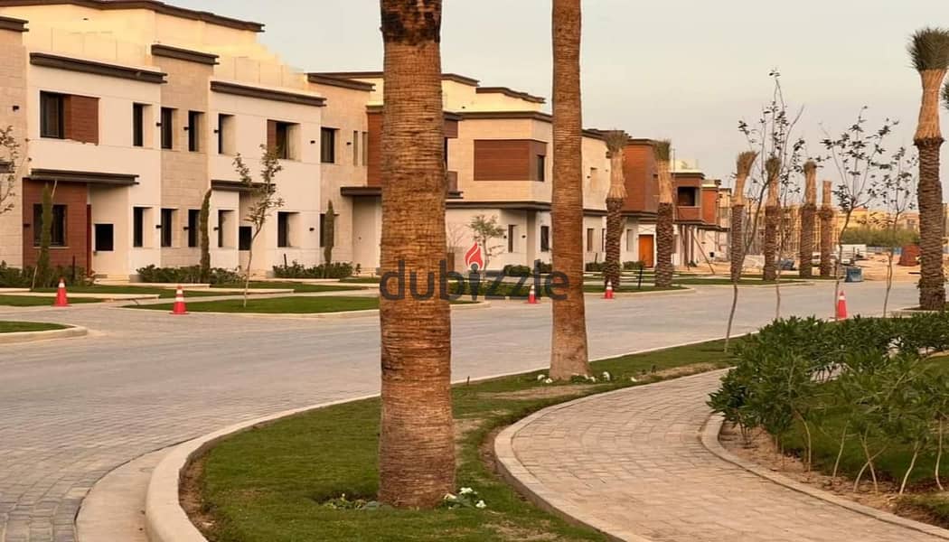 town house corner in azzar infinty 2 new cairo under market price ready to move 6