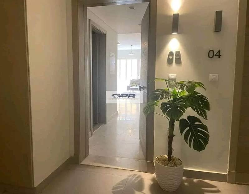 شقة للبيع بالسعر القديم دور متكرر بفيو مفتوح جنب الحي الدبلوماسي , ايجي جاب - Old Price Apartment for sale open view next to The Diplomatic District 8