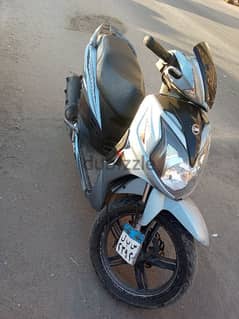 sym sr 150