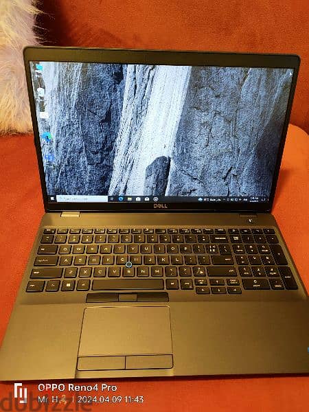 لاب توب dell latitude 5500 i5 8th 8